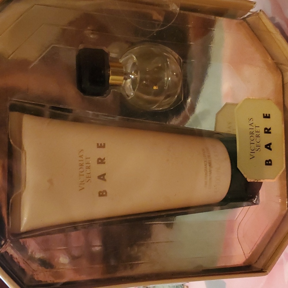 Fragrance  set with body lotion